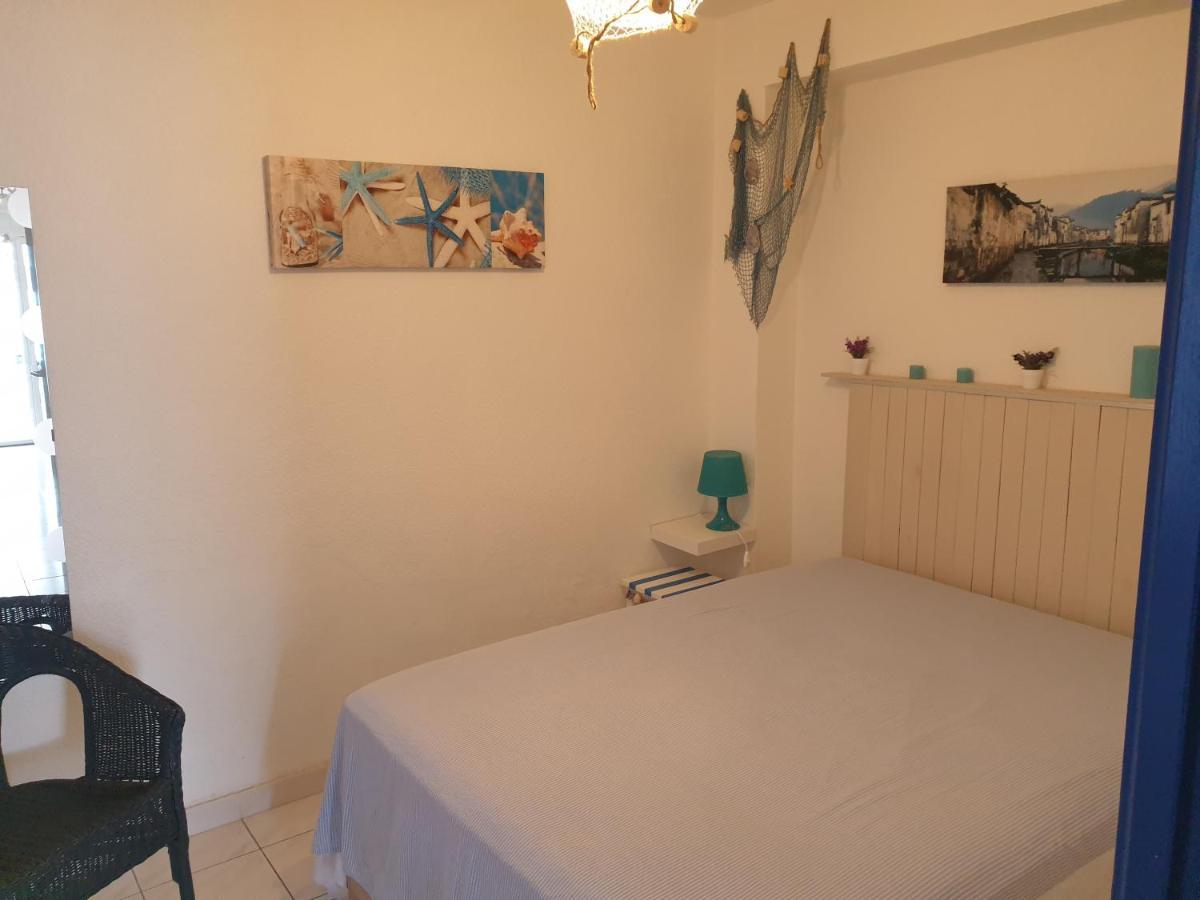 Les Amandines Villa Agde Exterior photo