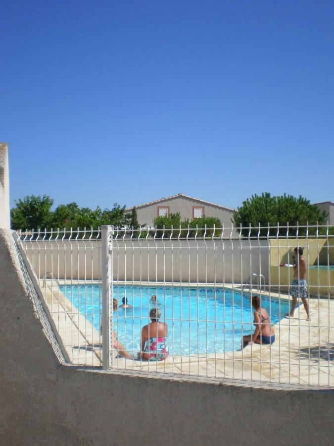 Les Amandines Villa Agde Exterior photo