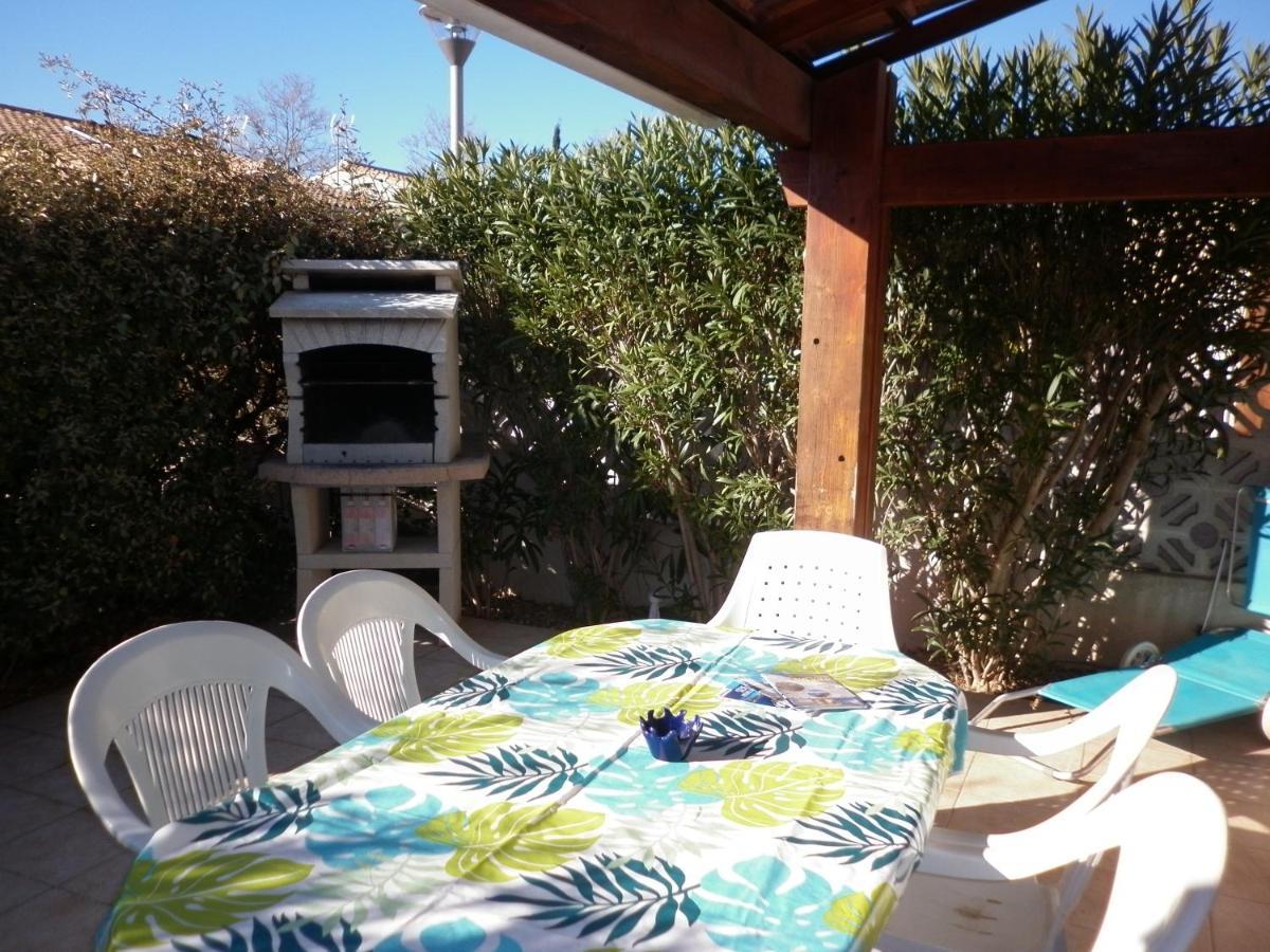 Les Amandines Villa Agde Exterior photo